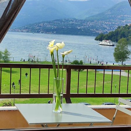 Lily Lake Maggiore Laveno-Mombello Exterior foto